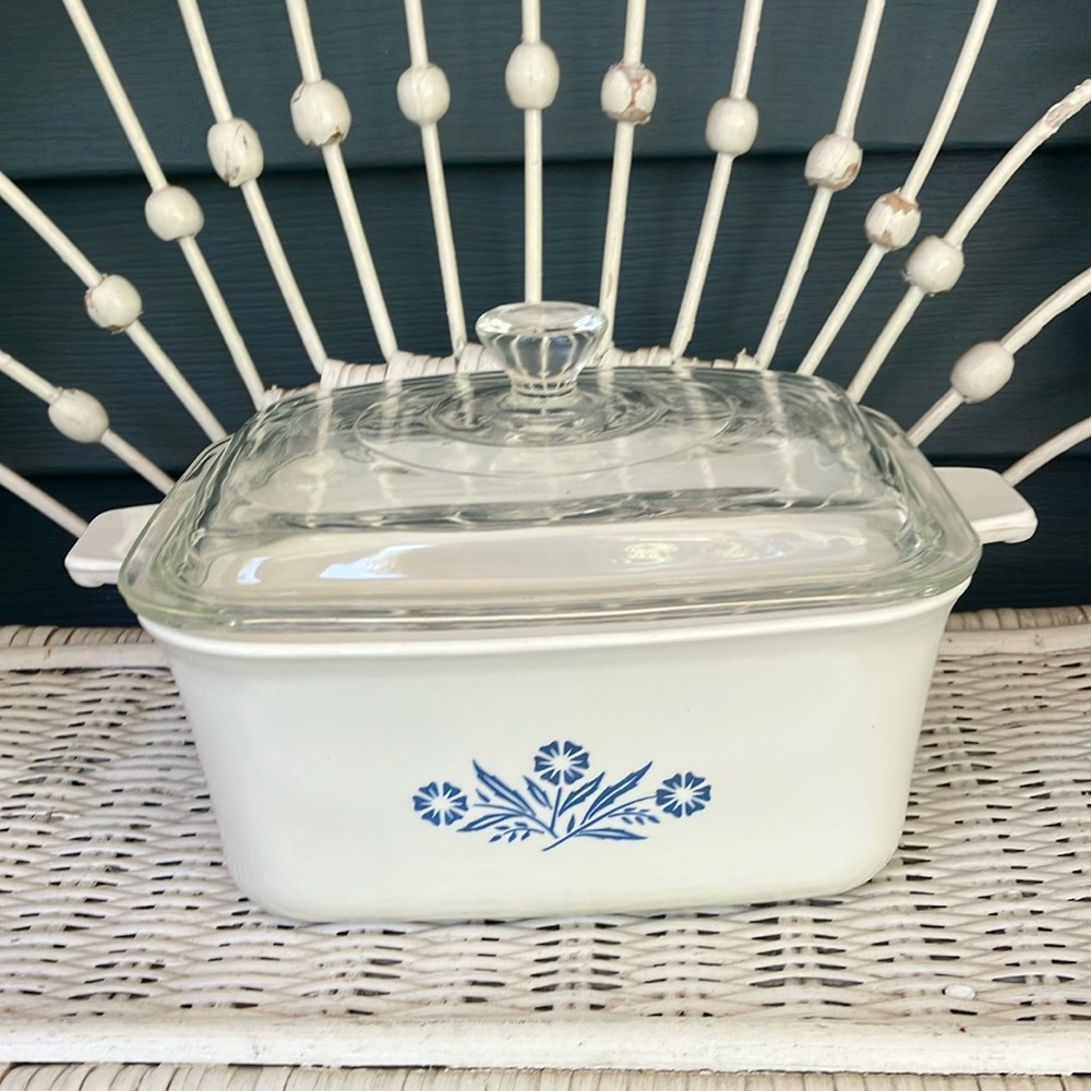 Corning Ware Blue Cornflower 1 1/2 Quart Rectangle Casserole & Lid